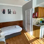 Sandymount Apartament *